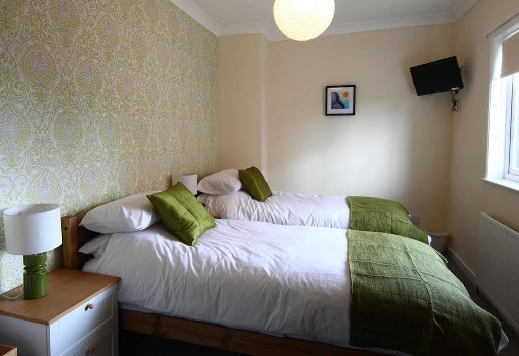 The Windsor Castle Inn Lye Luaran gambar